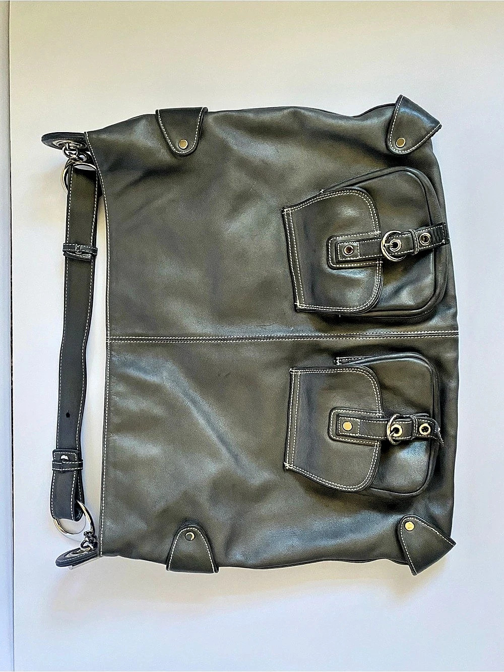 Perlina leather purse